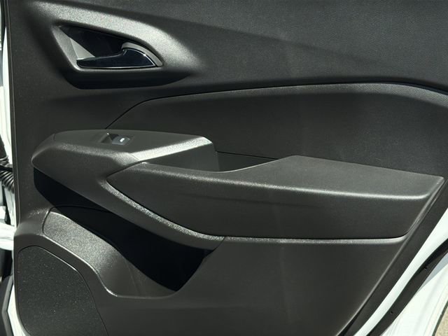 Used 2026 Chevrolet Trax LT w/ Sunroof Package image 38