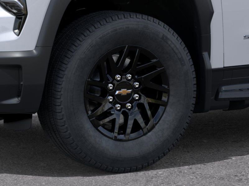 New 2025 Chevrolet Silverado EV LT image 9
