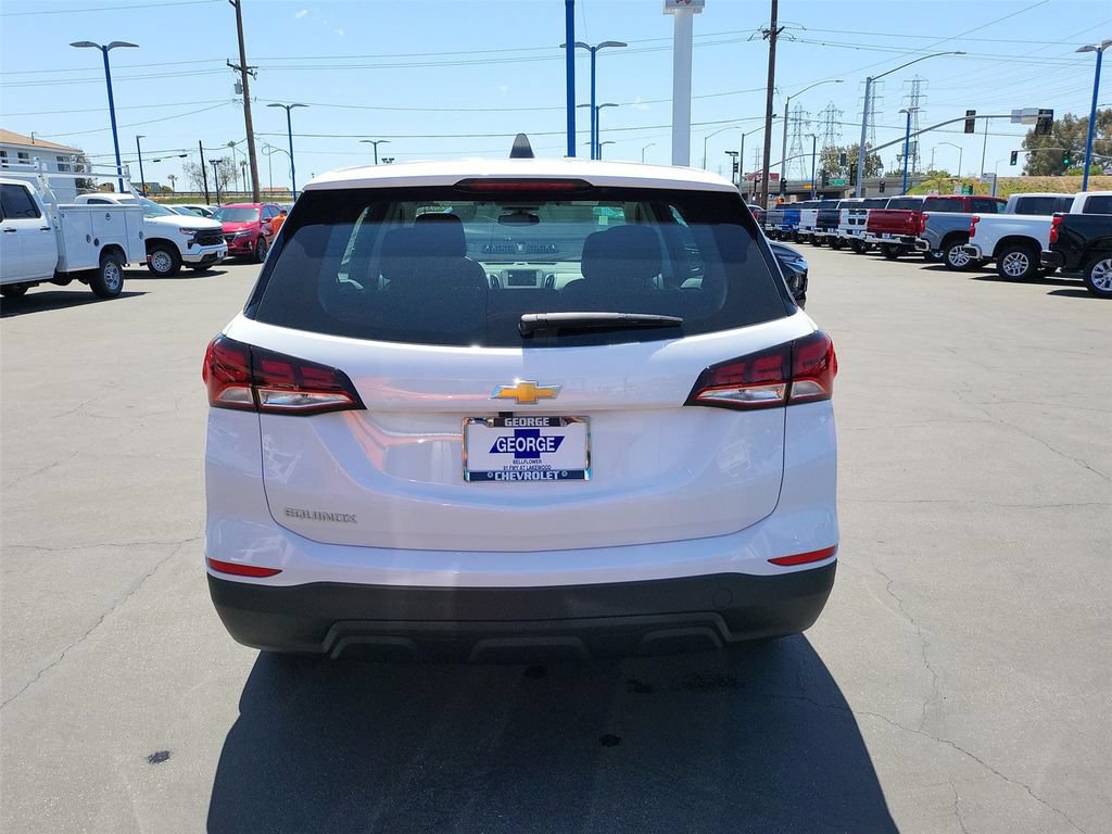 Used 2022 Chevrolet Equinox LS FWD image 28