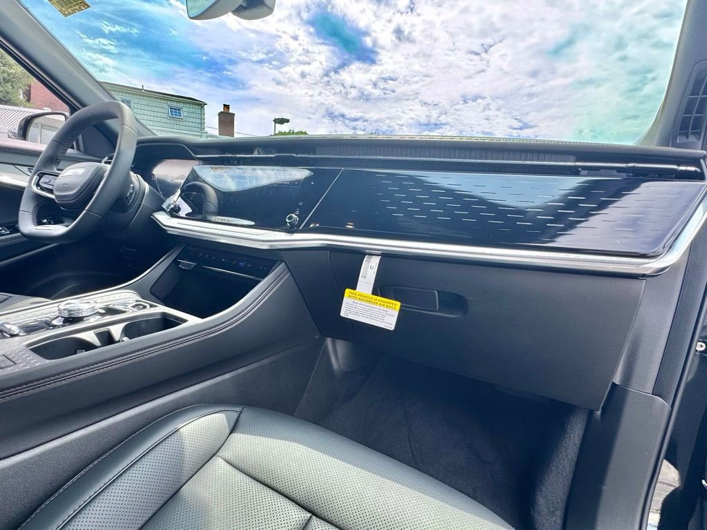 New 2025 Jeep Wagoneer S Limited AWD/4WD image 18