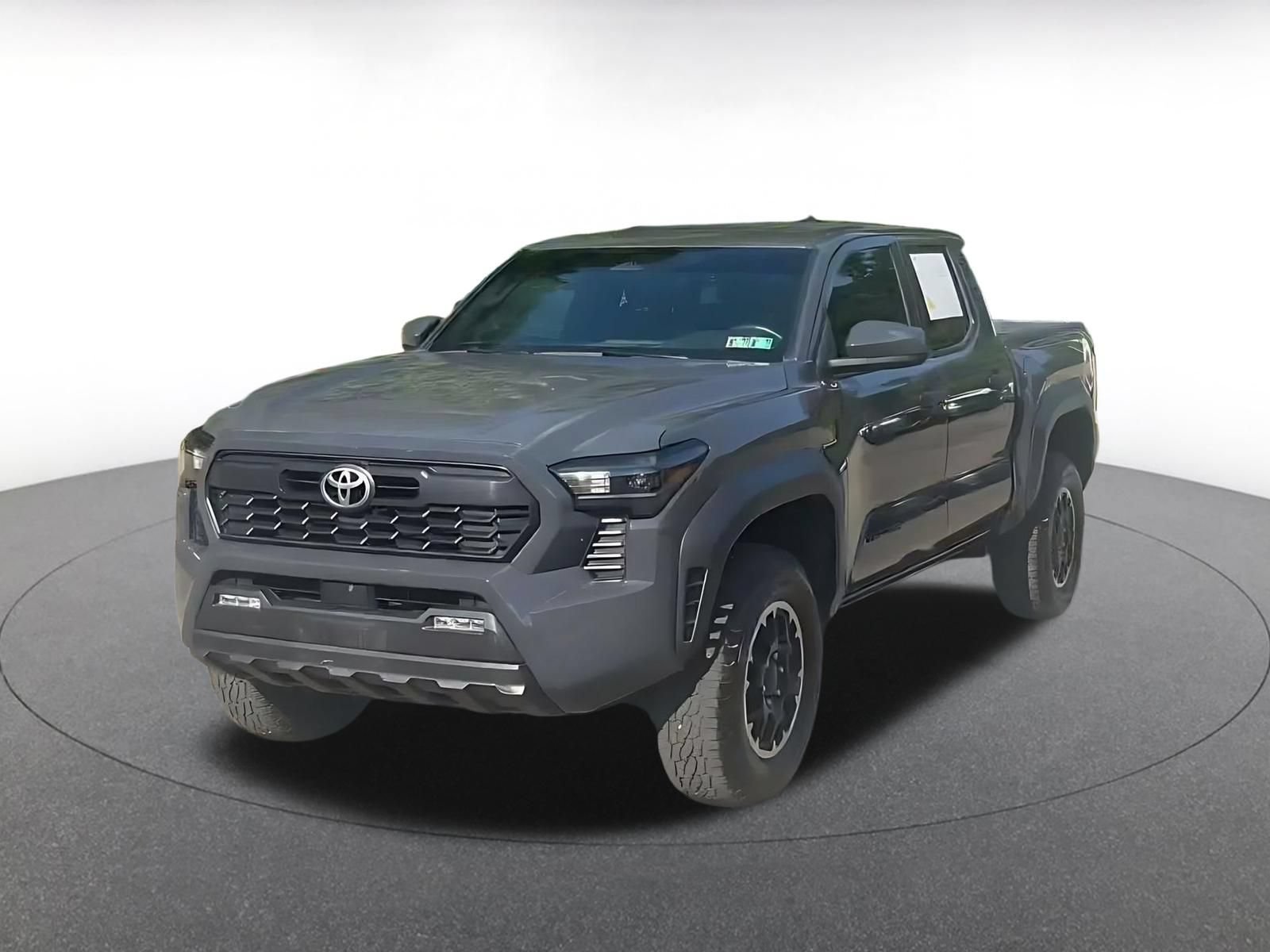 Used 2025 Toyota Tacoma TRD Off-Road AWD/4WD image 6