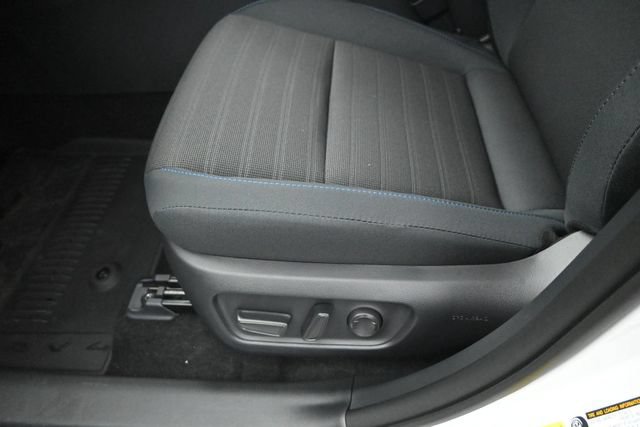 Used 2026 Toyota RAV4 SE AWD/4WD image 10
