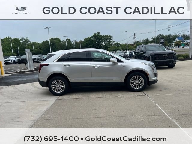 Used 2020 Cadillac XT5 Premium Luxury w/ LPO, Floor Liner Package FWD image 4