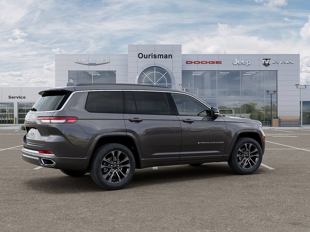 New 2025 Jeep Grand Cherokee L Overland w/ Advanced Protech Group III AWD/4WD image 4