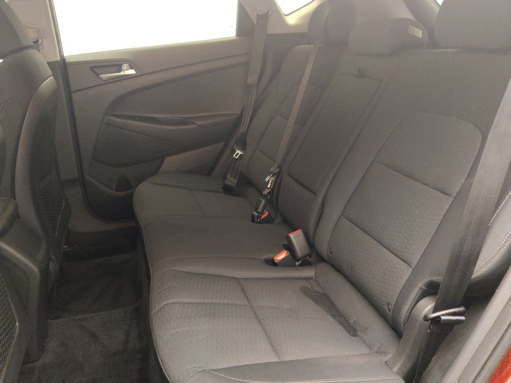 Used 2019 Hyundai Tucson Value FWD image 18