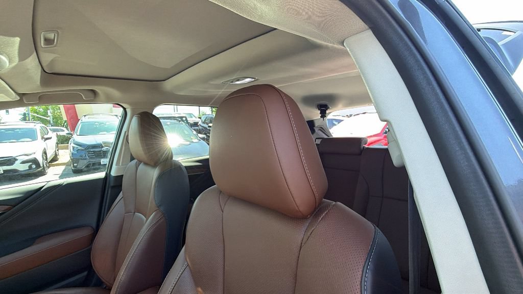 Used 2025 Subaru Outback Touring XT AWD/4WD image 22