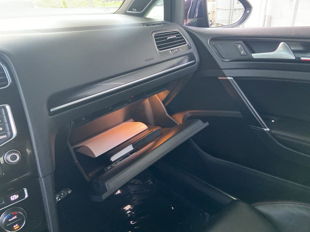 Used 2017 Volkswagen GTI Autobahn image 31