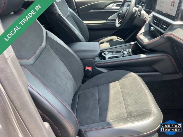 Used 2025 Ford Explorer ST AWD/4WD image 24