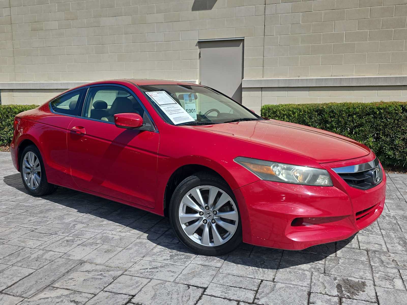 Used 2011 Honda Accord EX-L image 25