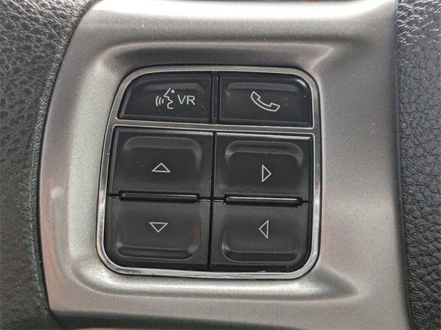 Used 2021 RAM 1500 Classic SLT image 19