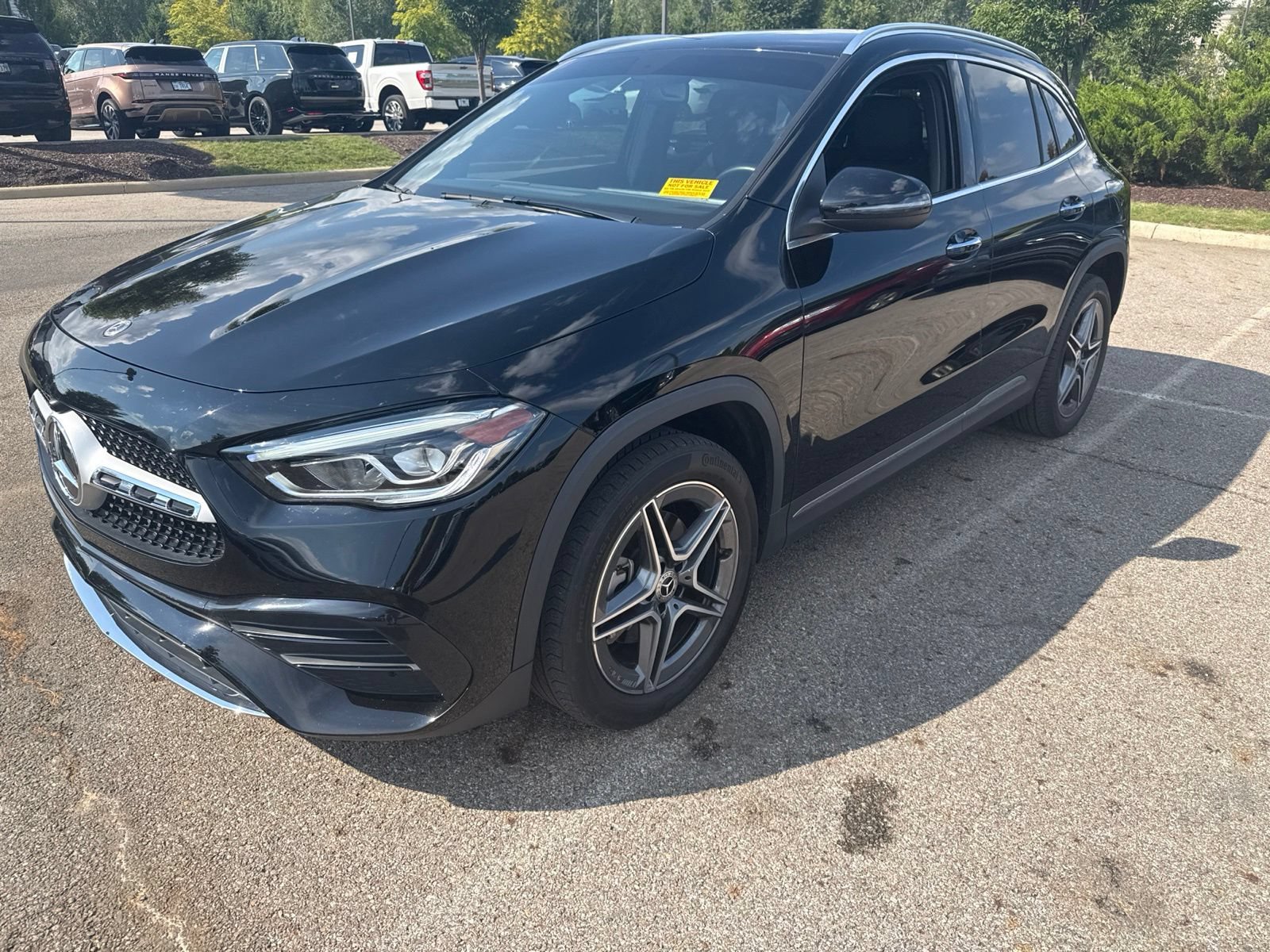 Used 2022 Mercedes-Benz GLA 250 4MATIC image 1