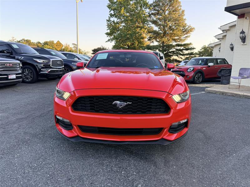 Used 2017 Ford Mustang Coupe RWD image 2