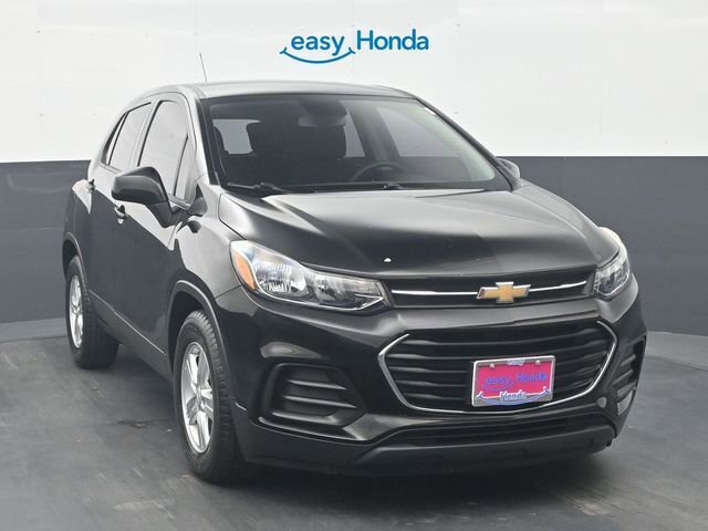 Used 2020 Chevrolet Trax LS image 2