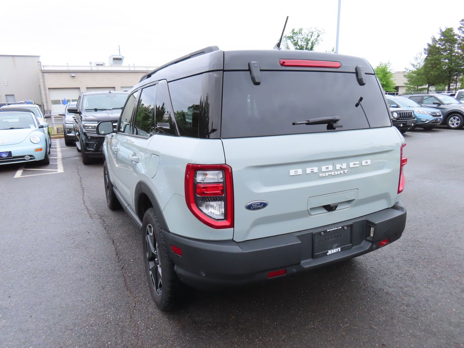 Used 2021 Ford Bronco Sport Outer Banks AWD/4WD image 6