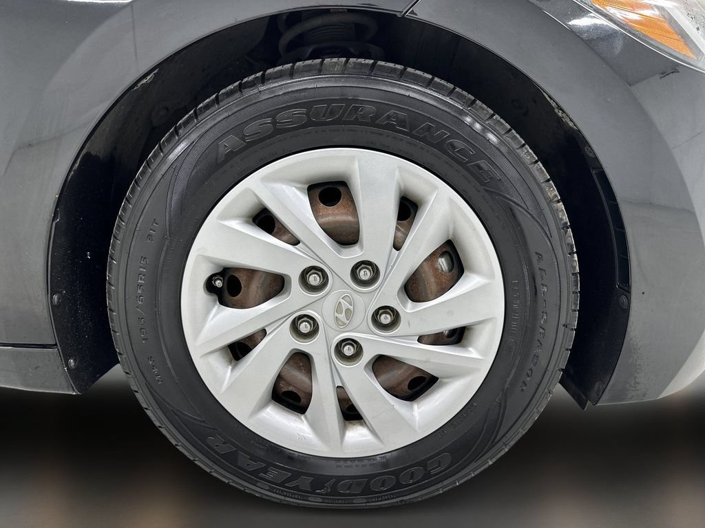 Used 2017 Hyundai Elantra SE FWD image 10