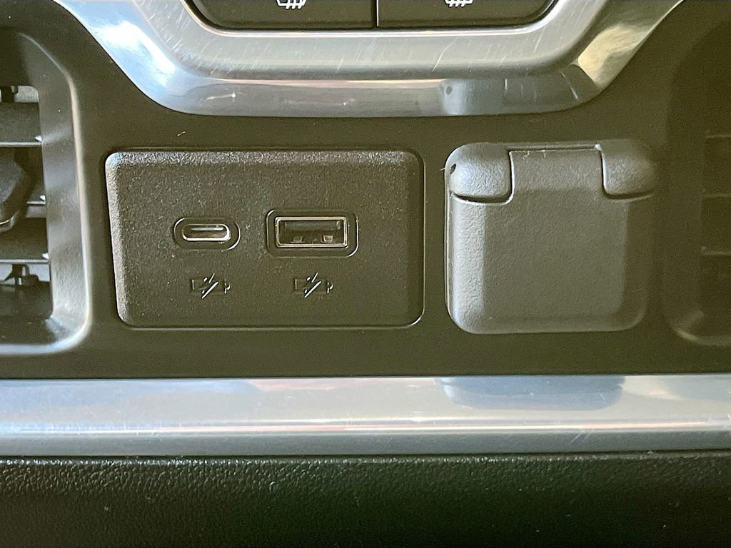 Used 2019 GMC Sierra 1500 Denali w/ Denali Ultimate Package image 26