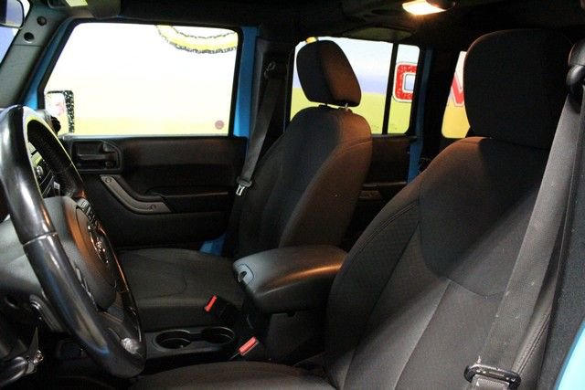 Used 2018 Jeep Wrangler Unlimited Sport image 17