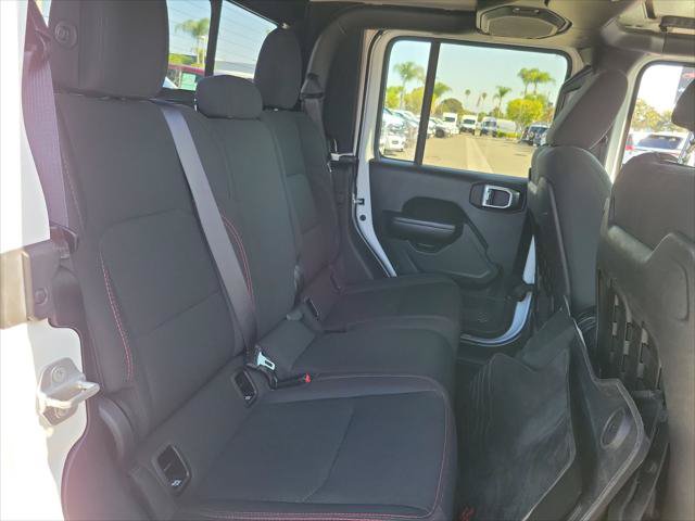 Certified 2020 Jeep Gladiator Rubicon AWD/4WD image 27