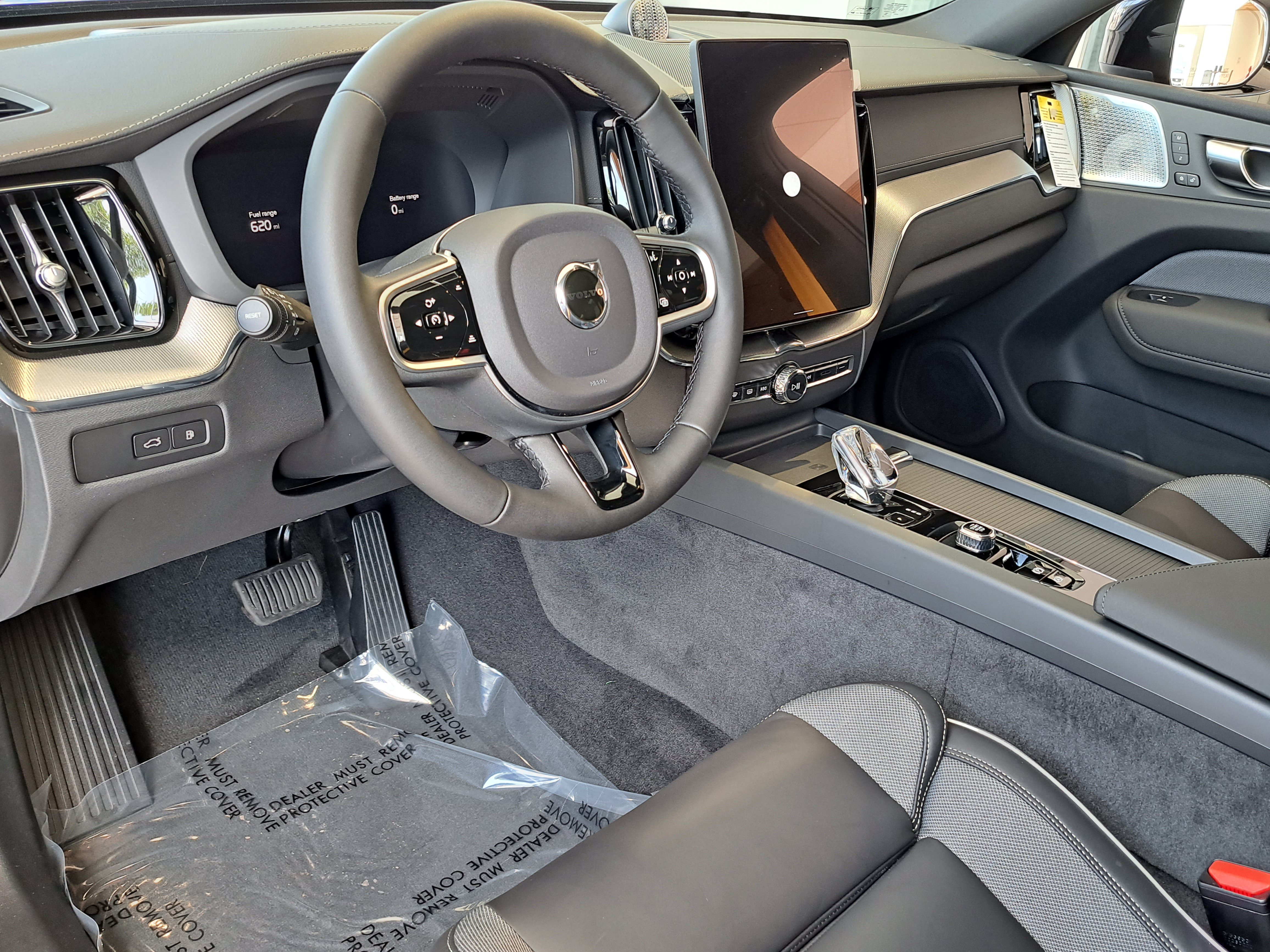 New 2026 Volvo XC60 T8 Polestar AWD/4WD image 5