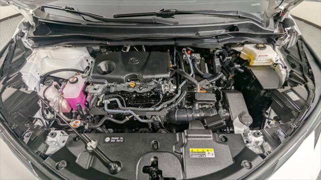 Used 2024 Toyota Sienna LE FWD image 31