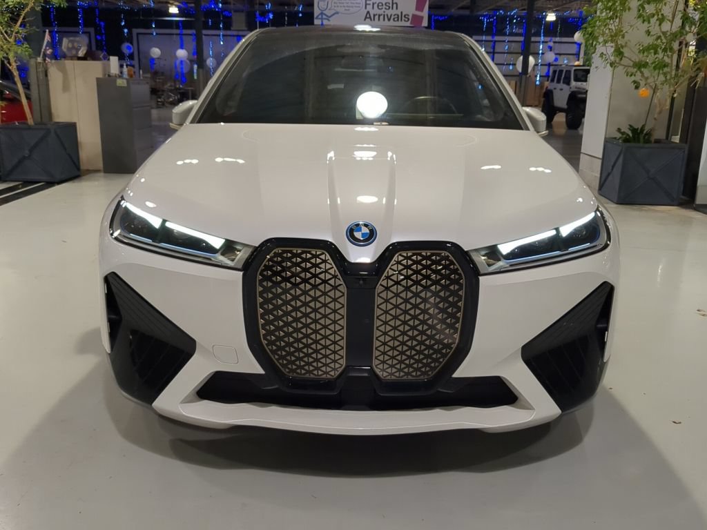 Certified 2024 BMW iX M60 AWD/4WD image 3