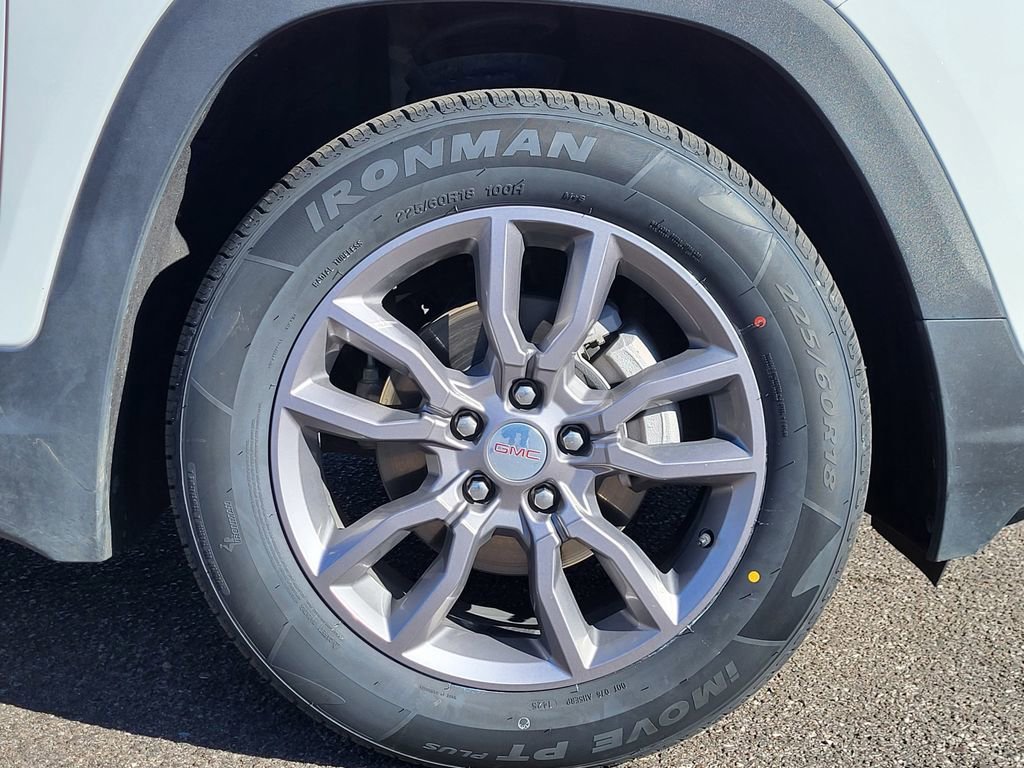 Used 2024 GMC Terrain SLT image 30