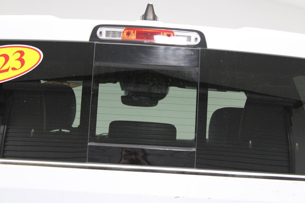 Used 2023 RAM 1500 Limited w/ Body Color Bumper Group image 17