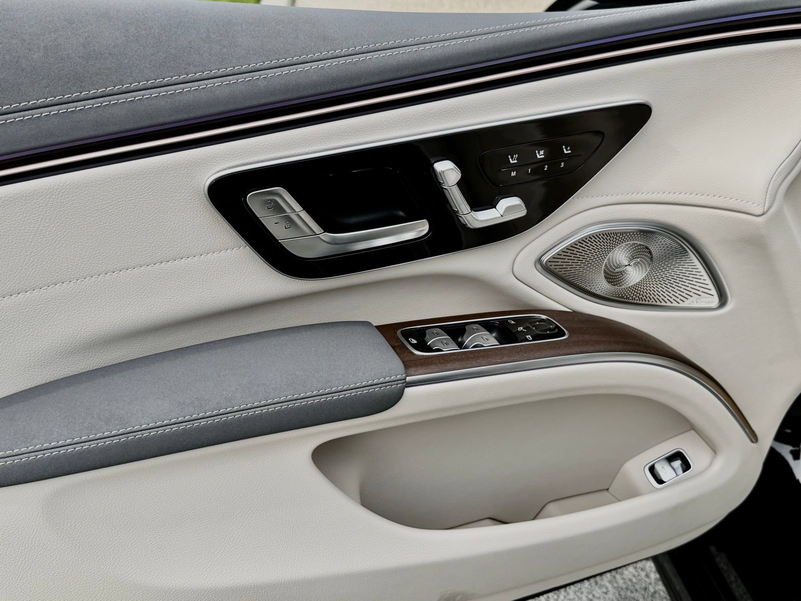 New 2026 Mercedes-Benz EQS 580 4MATIC Sedan image 19