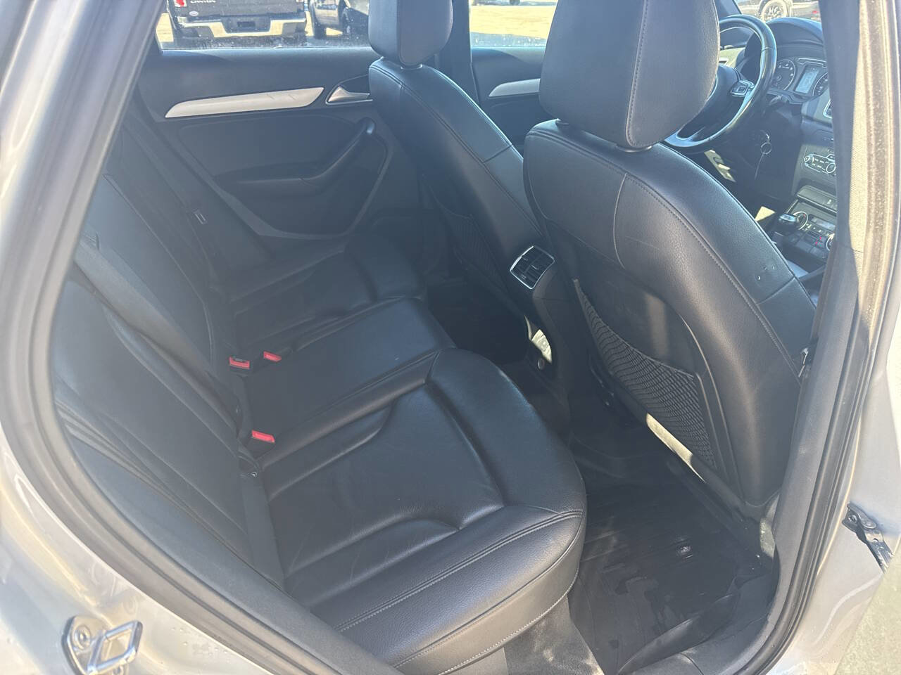 Used 2018 Audi Q3 2.0T Premium AWD/4WD image 17