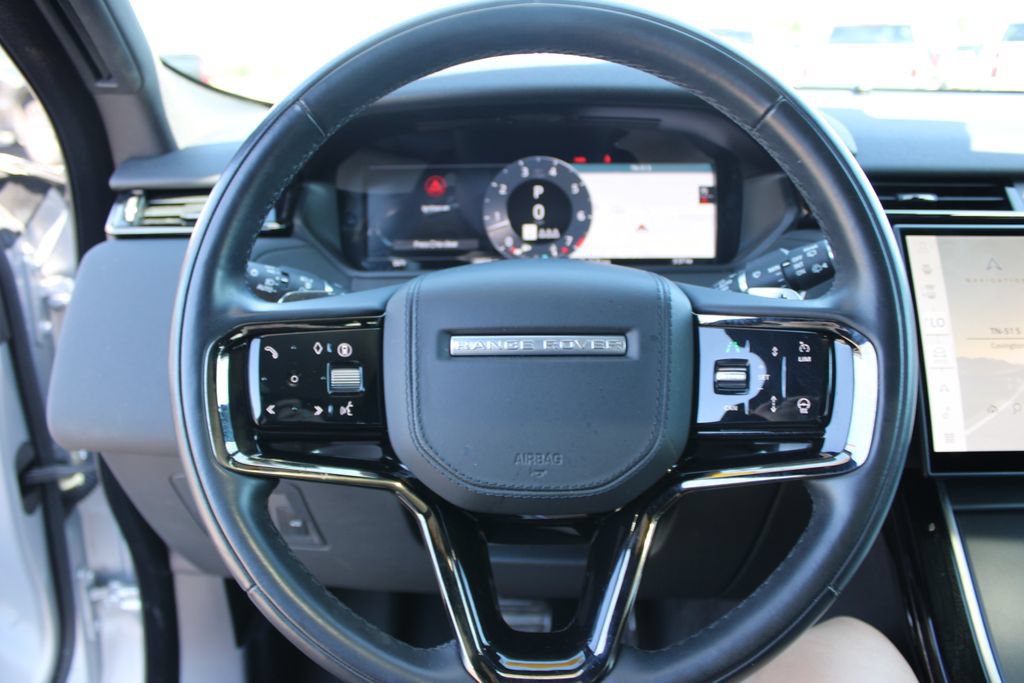 Used 2025 Land Rover Range Rover Velar Dynamic SE AWD/4WD image 33