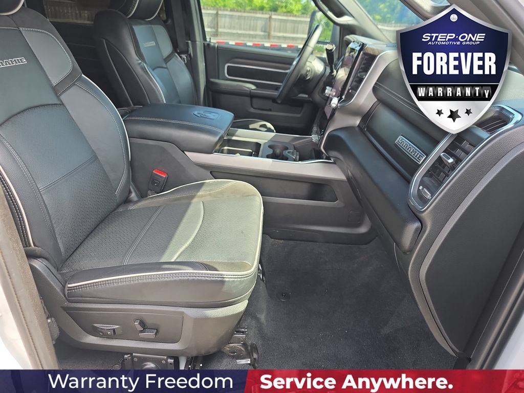 Used 2025 RAM 2500 Laramie AWD/4WD image 34