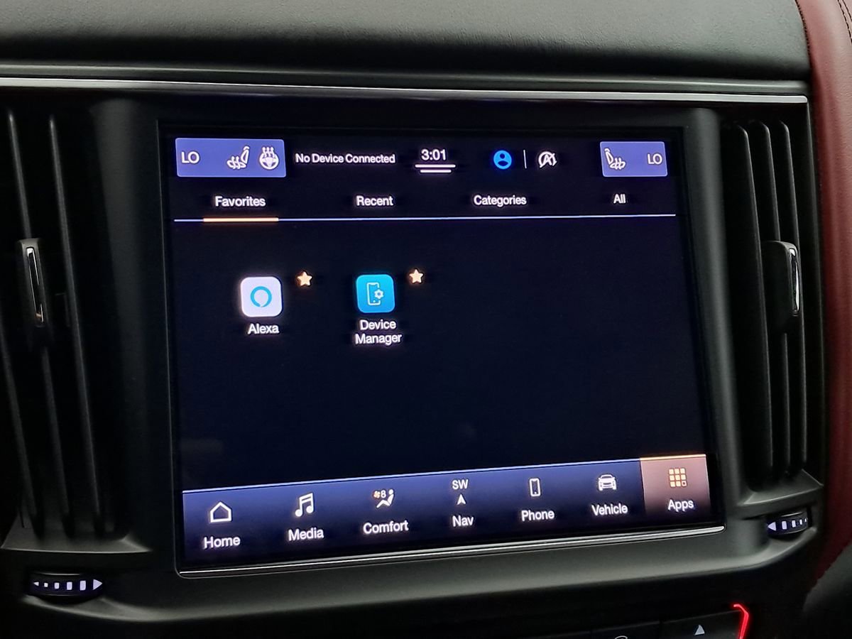 Used 2021 Maserati Levante S AWD/4WD image 24