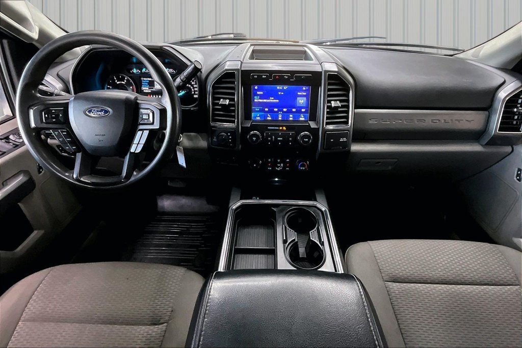 Used 2021 Ford F250 XLT w/ XLT Premium Package AWD/4WD image 7