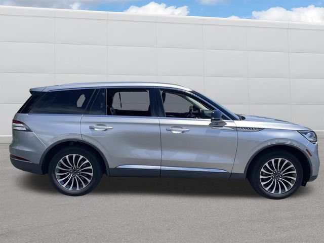 Used 2020 Lincoln Aviator Reserve w/ Equipment Group 201A AWD/4WD image 9