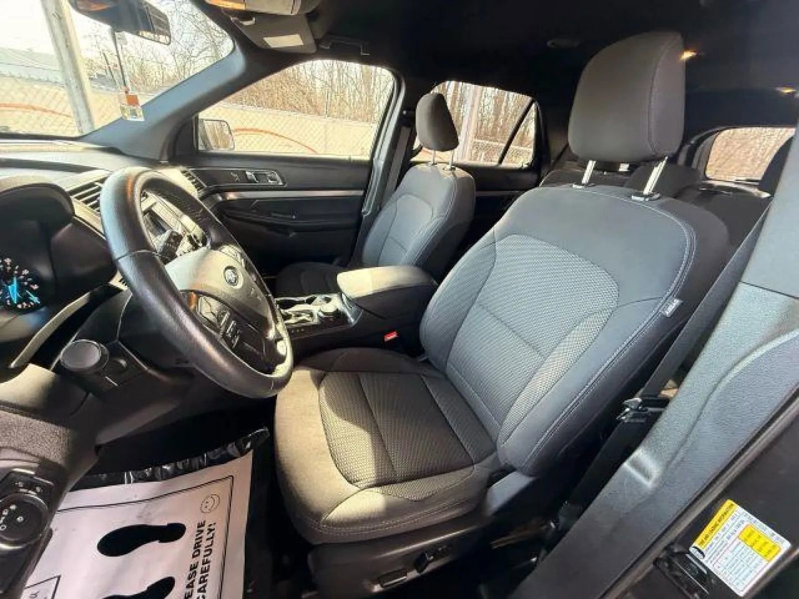 Used 2019 Ford Explorer XLT image 14