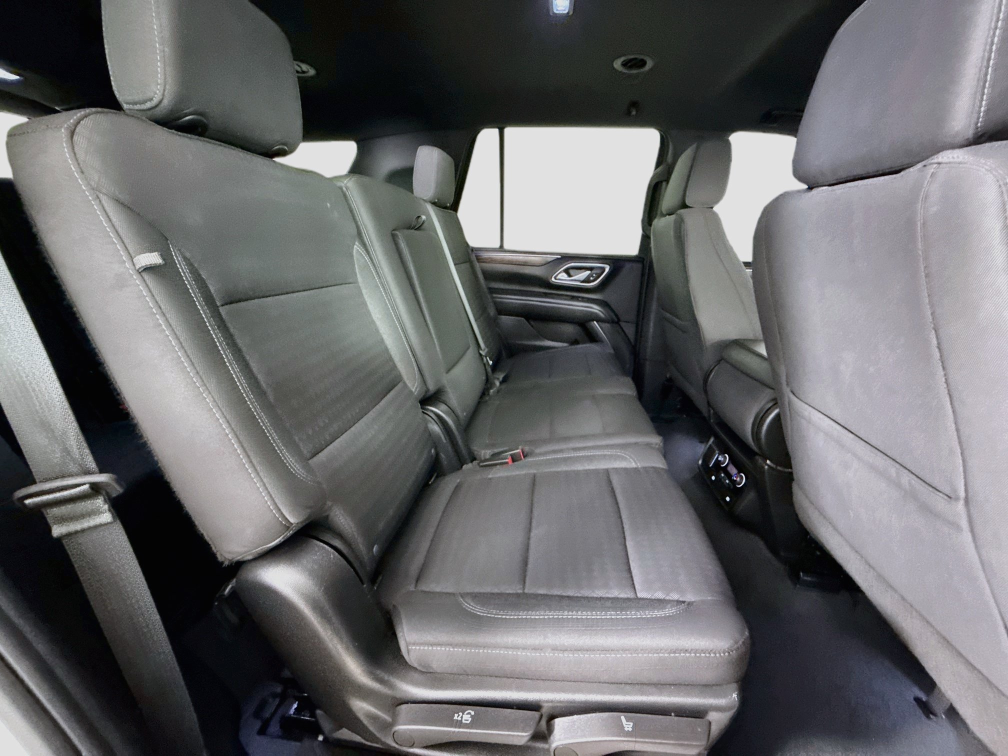 Used 2023 Chevrolet Tahoe LS AWD/4WD image 30