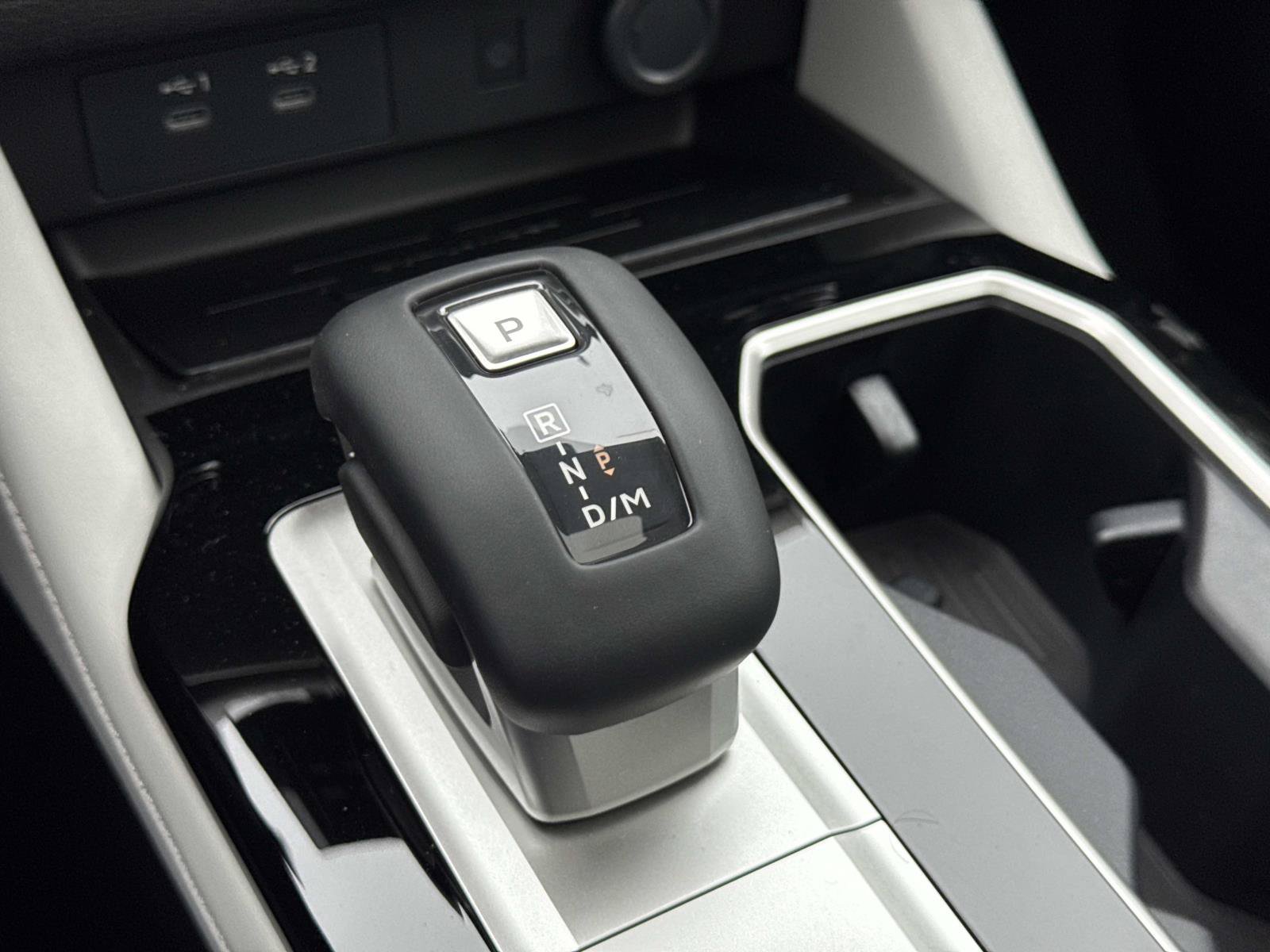 New 2026 Mitsubishi Outlander SE FWD image 23