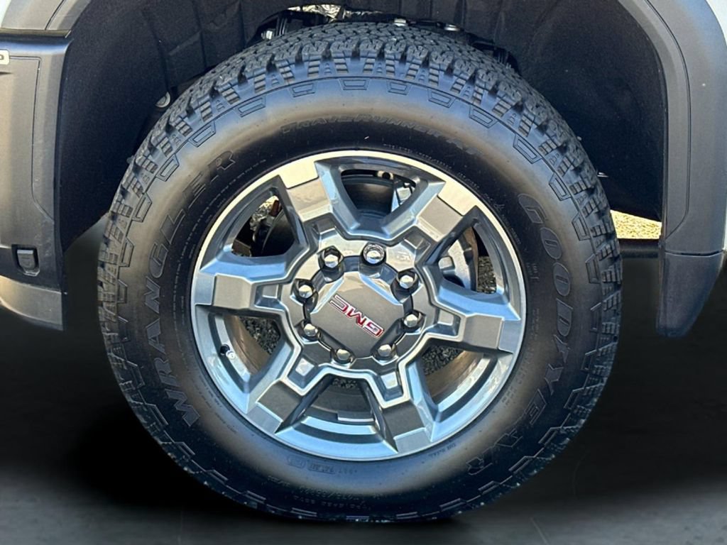 New 2026 GMC Sierra 2500 SLE w/ SLE Value Package; AWD/4WD image 30