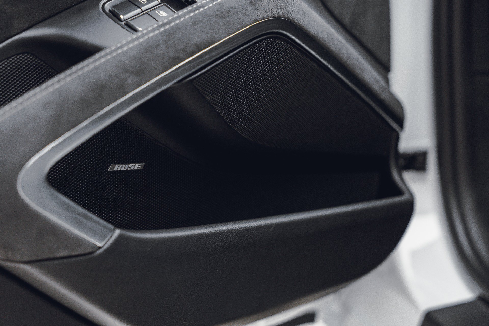 Used 2018 Porsche 911 GT3 RWD image 45
