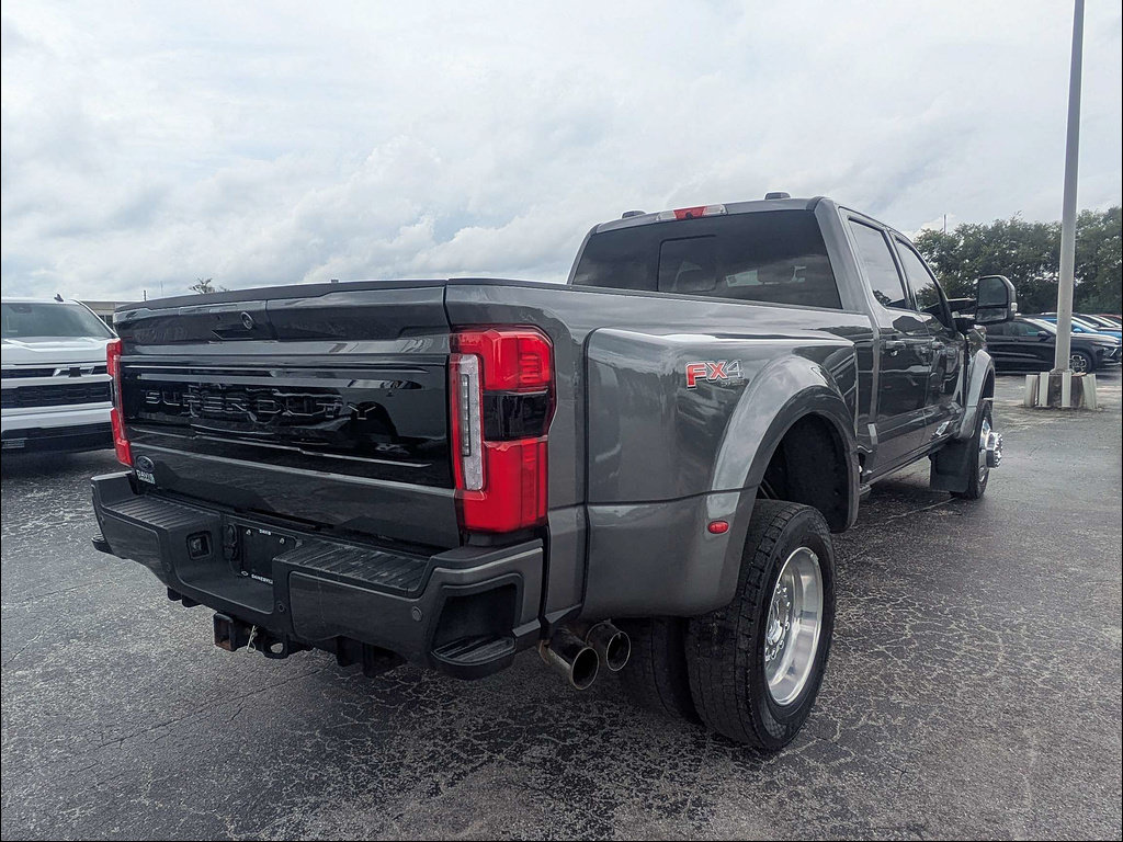 Used 2025 Ford F450 Platinum w/ FX4 Off-Road Package AWD/4WD image 4