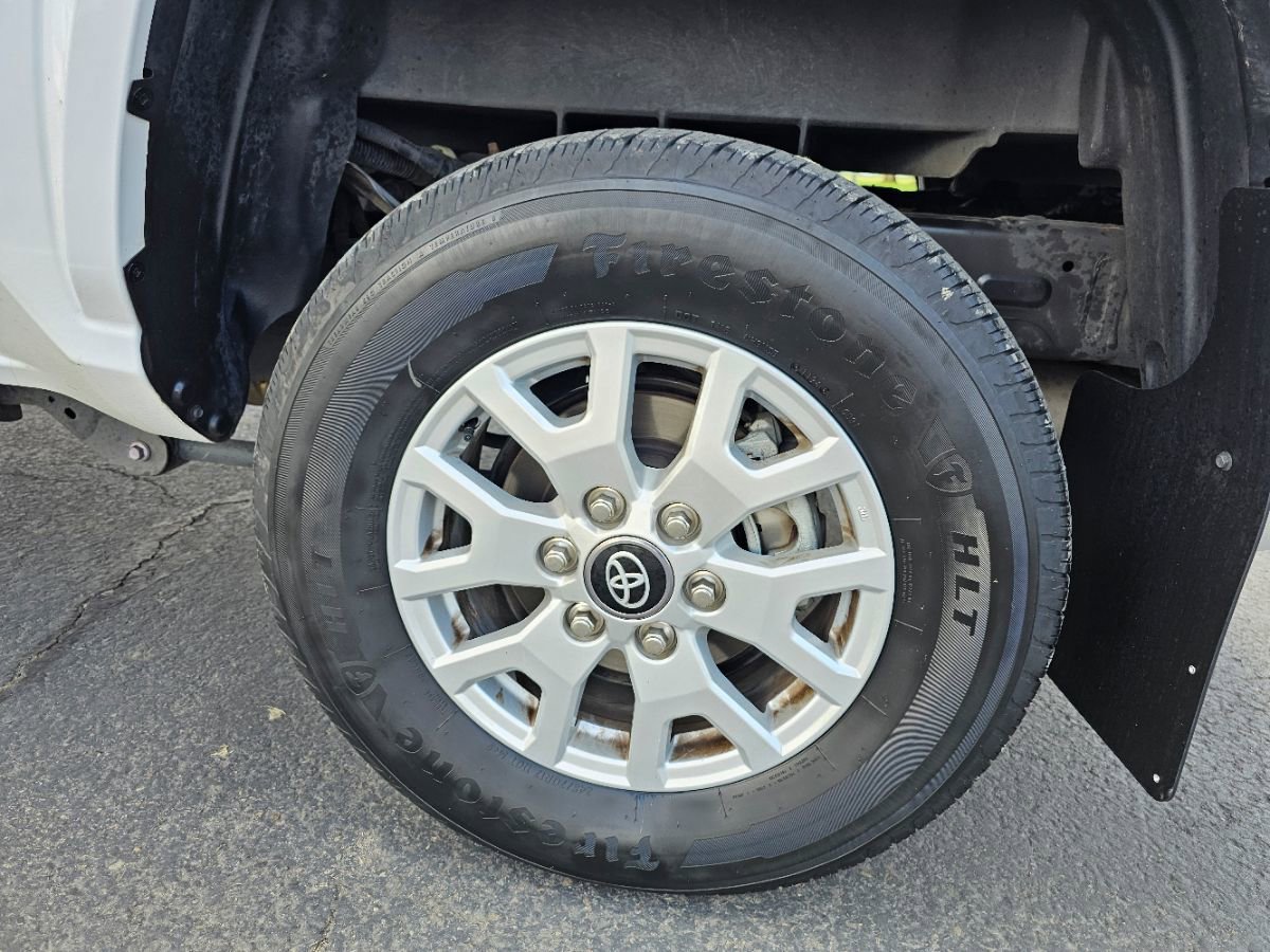 Used 2024 Toyota Tacoma SR5 image 17