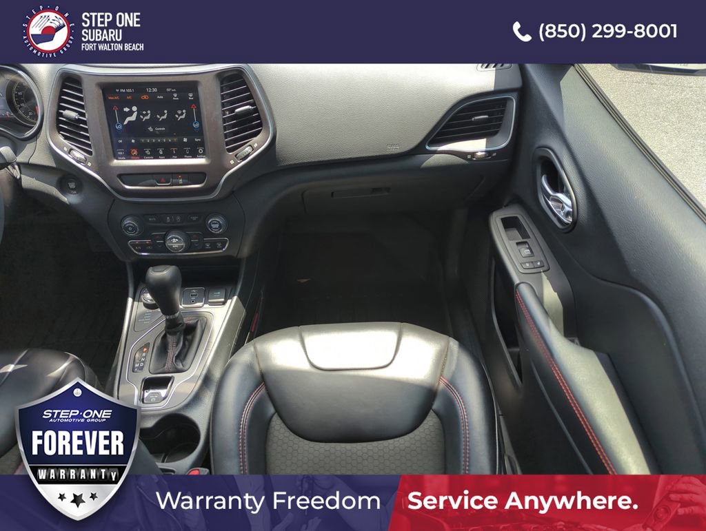 Used 2022 Jeep Cherokee Trailhawk w/ Sound & Nav Group AWD/4WD image 16