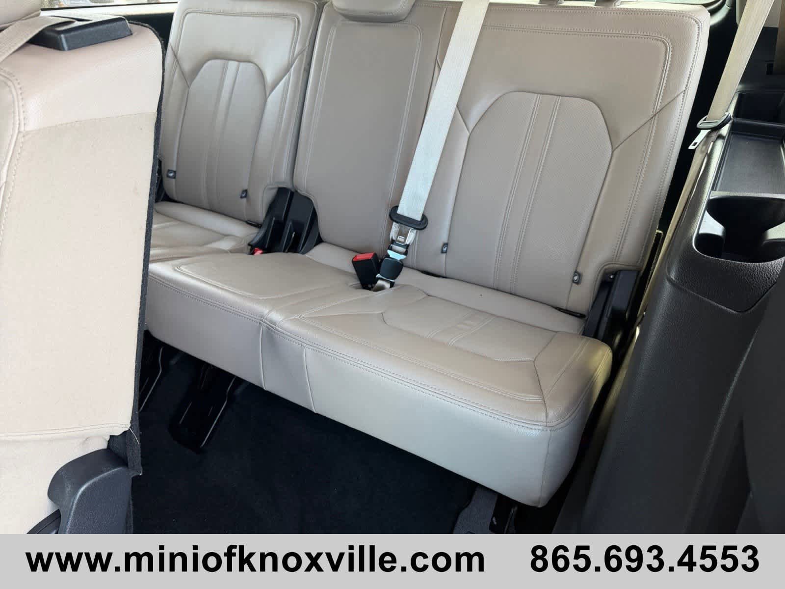 Used 2024 Ford Expedition Max Limited AWD/4WD image 16