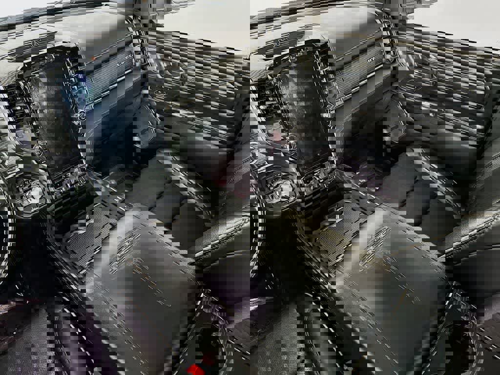 Used 2021 RAM 1500 Limited image 11