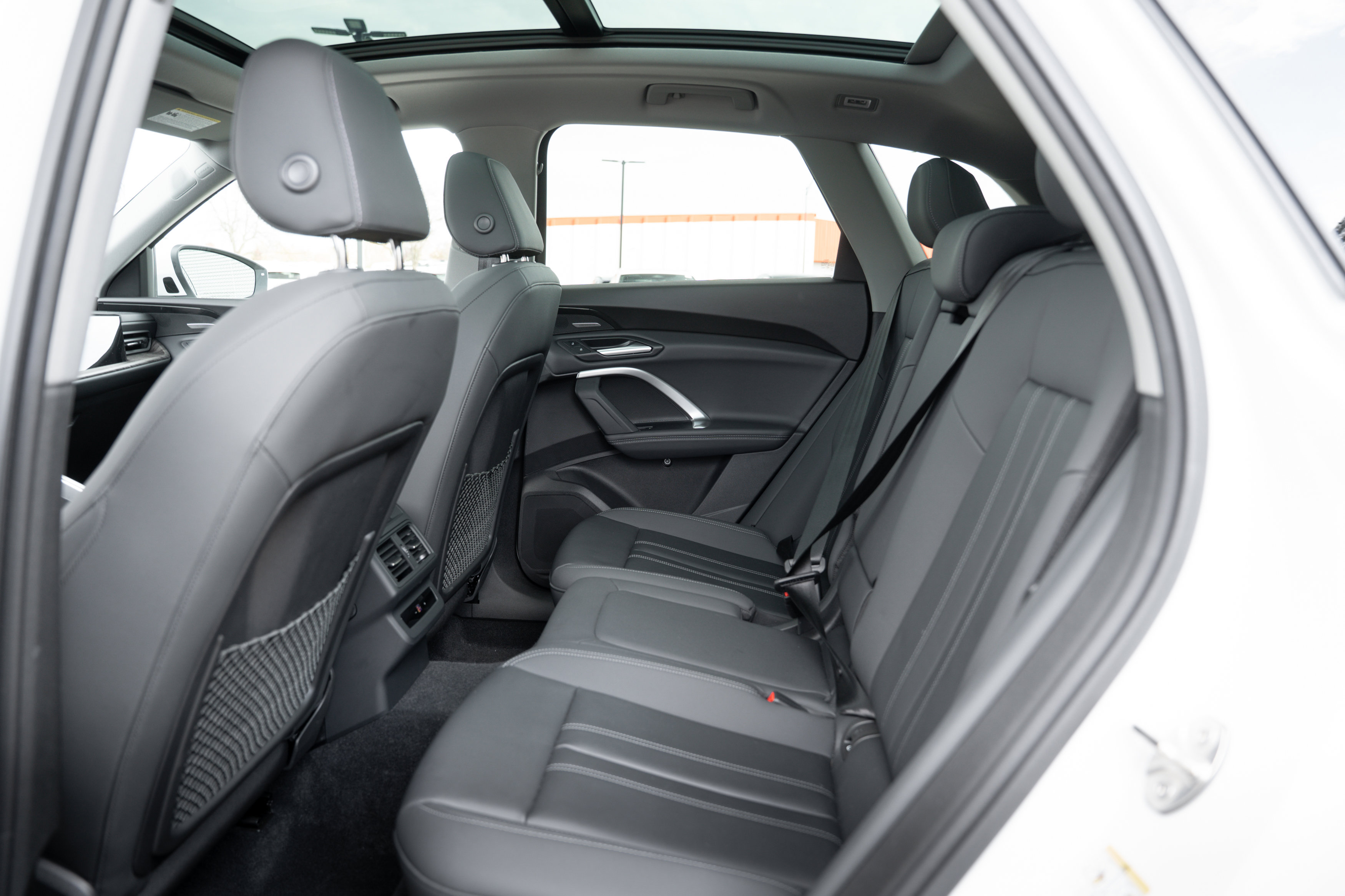 Certified 2025 Audi Q5 Premium Plus w/ Premium Plus image 23