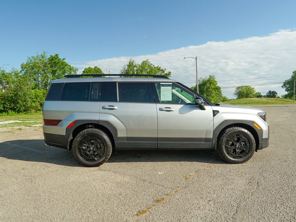 Used 2024 Hyundai Santa Fe XRT AWD/4WD image 2