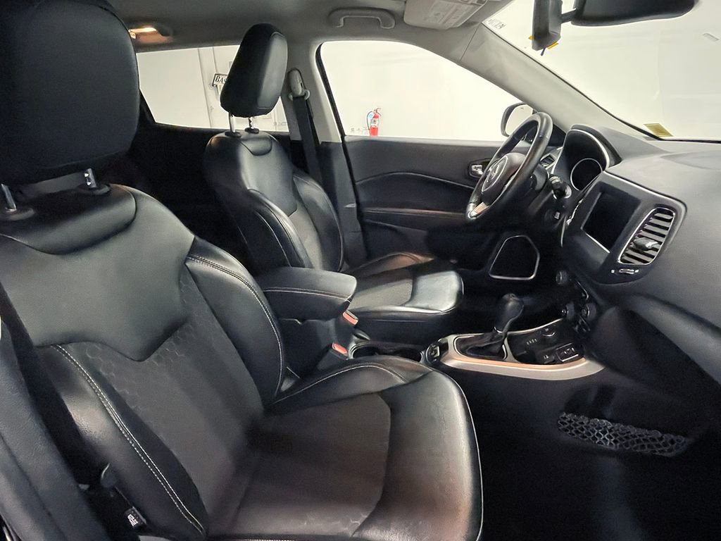 Used 2020 Jeep Compass Latitude w/ Cold Weather Group image 25