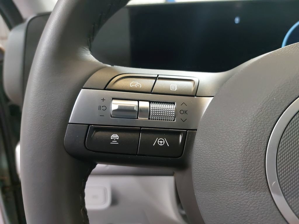Certified 2025 Hyundai Kona SEL FWD image 16