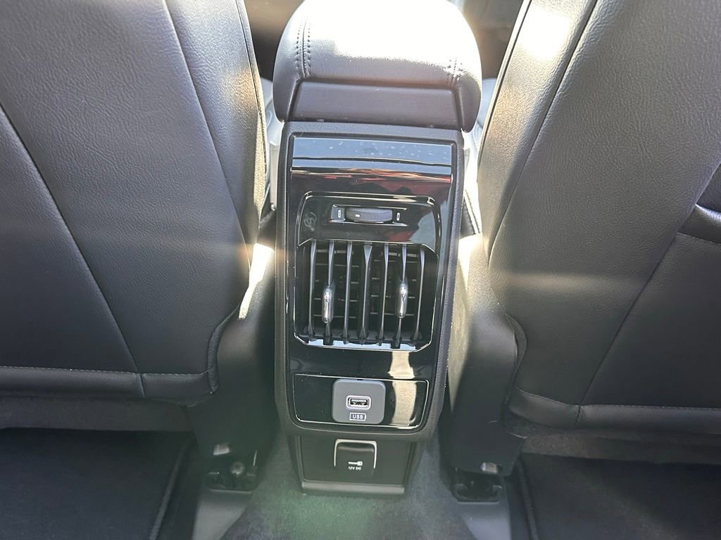 New 2026 Jeep Compass Limited w/ Sun, Sound & Navigation Group AWD/4WD image 20