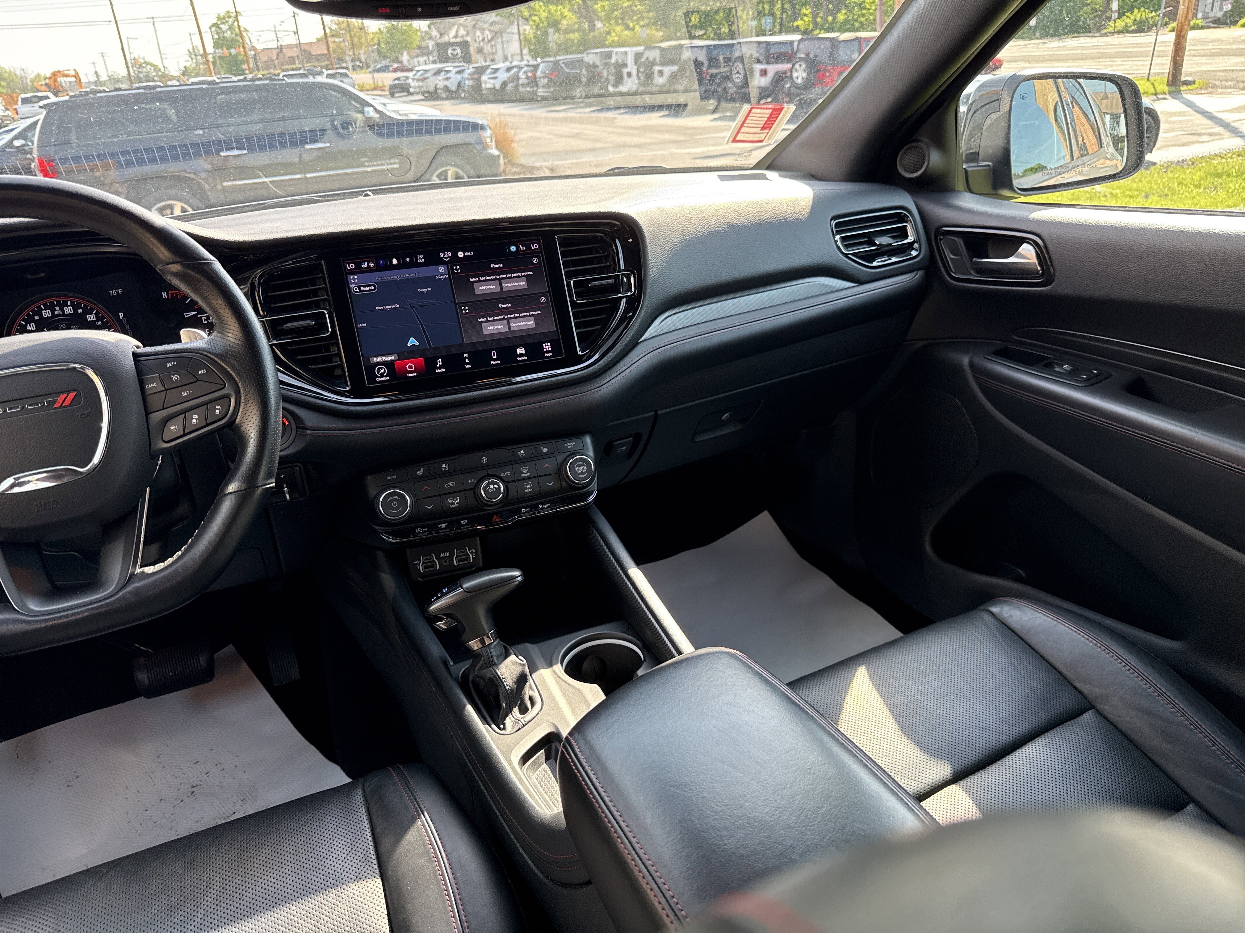 Used 2024 Dodge Durango GT AWD/4WD image 17